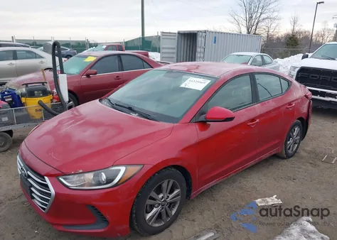 2017 Hyundai Elantra Se z USA, uszkodzony, nr VIN KMHD84LF6HU171286